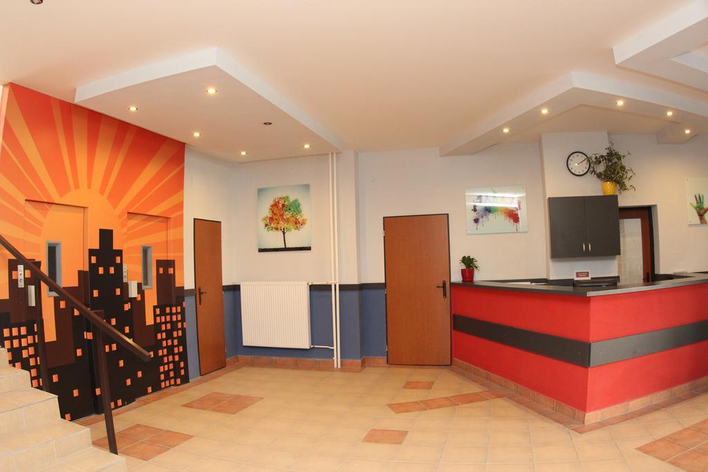 City Building Saca Ngoại thất bức ảnh
