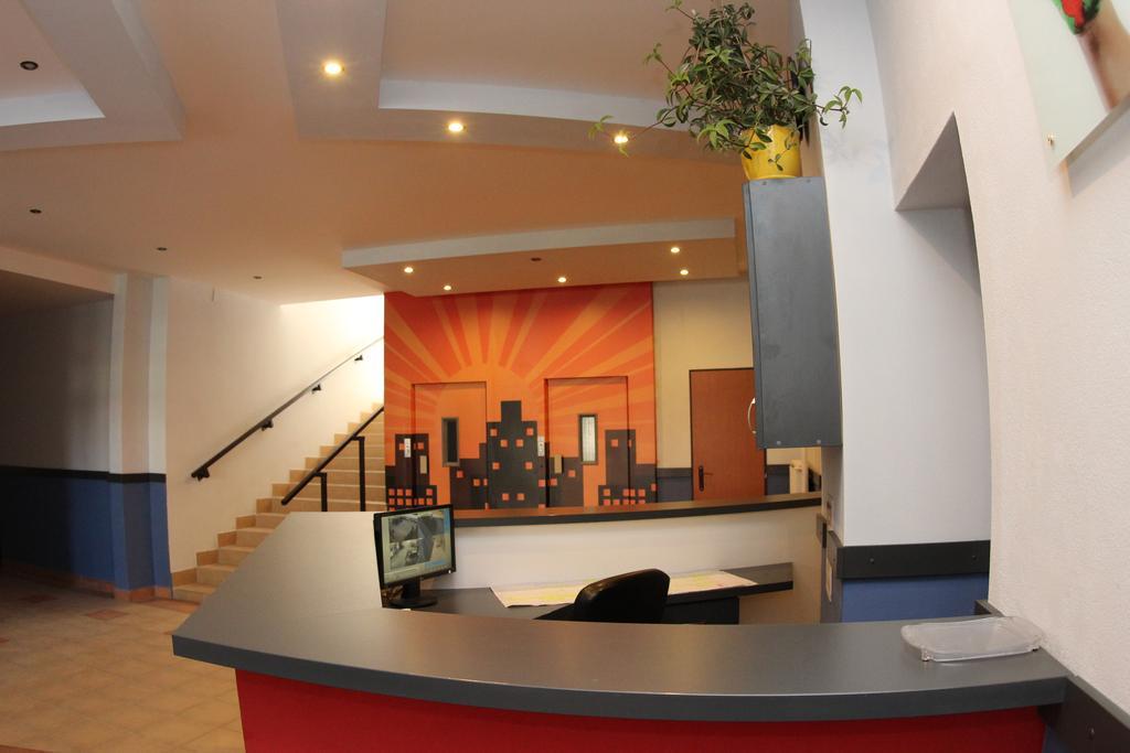 City Building Saca Ngoại thất bức ảnh